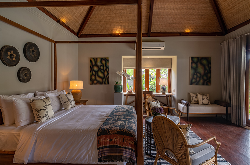 Villa Asmara Bedroom One with Seating Area | Seseh, Bali