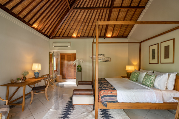 Villa Asmara Bedroom Three with Four Poster Bed | Seseh, Bali