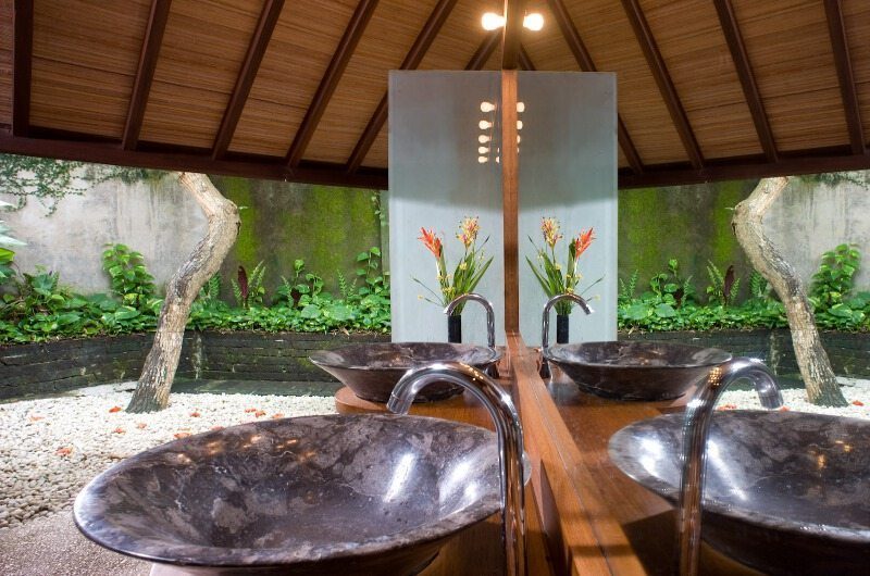 Villa Bali Bali Twin Bathroom | Umalas, Bali