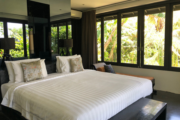 Villa Florimar King Size Bedroom | Seseh, Bali