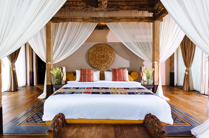 Villa Hansa Four Poster Bed | Canggu, Bali