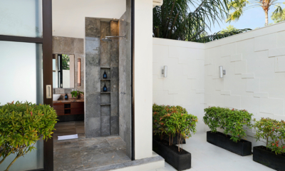 Villa Jamalu Guest Bathroom One | Jimbaran, Bali