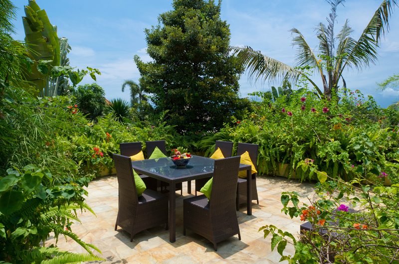 Villa Shamira Outdoor Dining Area | Canggu, Bali
