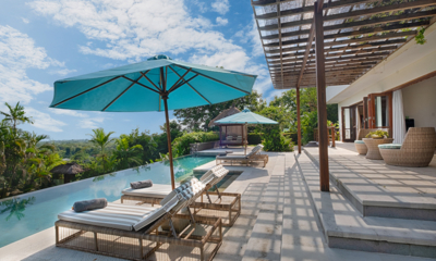 Villa Bayu Bayu Bawah Reclining Sun Loungers with View | Uluwatu, Bali