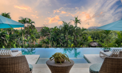 Villa Bayu Bayu Bawah Pool Side Decor | Uluwatu, Bali