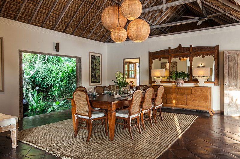 Villa Inti Dining Table | Canggu, Bali