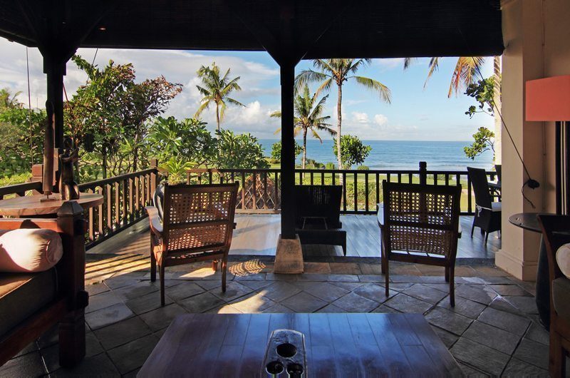 Villa Nirwana Outdoor Lounge | Seseh, Bali