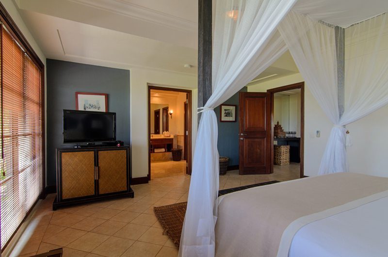 Villa Nirwana Master Bedroom | Seseh, Bali