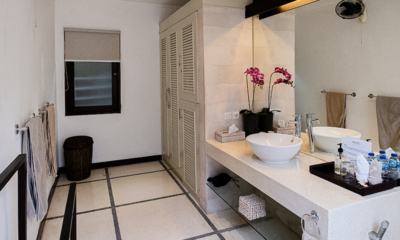 Villa Sesari Bathroom Four with Mirror | Seminyak, Bali