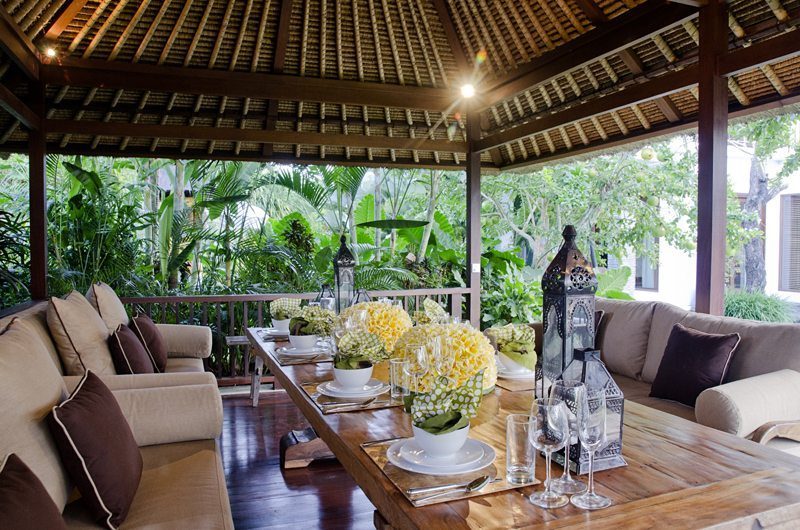 Villa Uma Nina Outdoor Lounge | Jimbaran, Bali