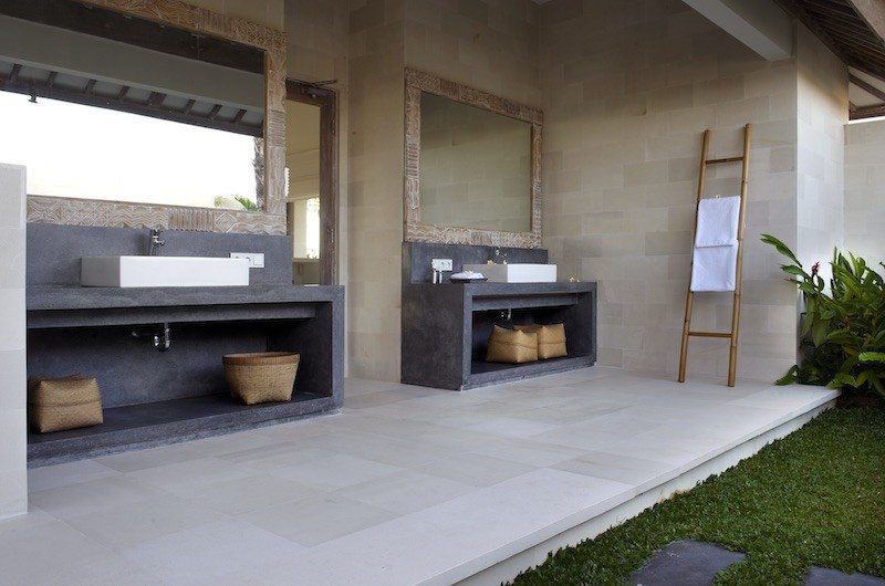 Villa Babar Bathroom|Tabanan, Bali