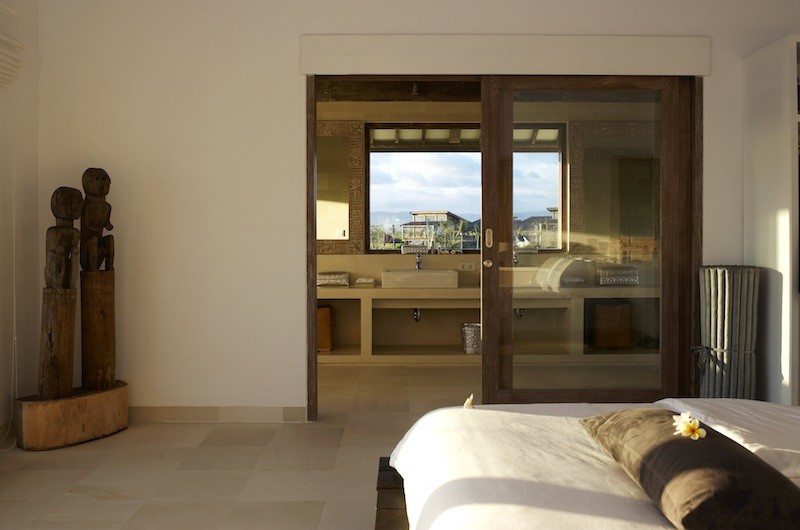 Villa Babar Bedroom and Bathroom|Tabanan, Bali
