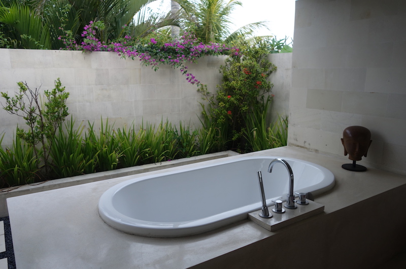 Villa Babar Bathroom | Tabanan, Bali