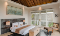 Karang Kembar3 Bedroom with Side Lamps | Jimbaran, Bali