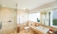 Karang Kembar3 Spacious Bathroom | Jimbaran, Bali