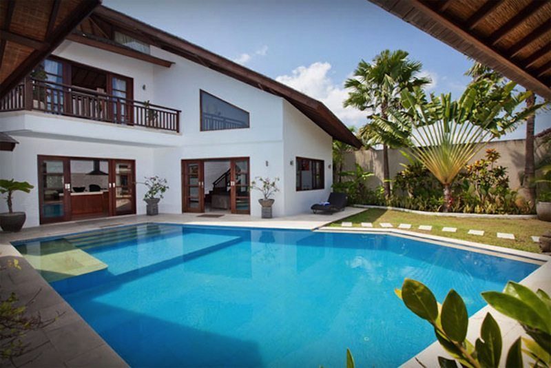 Villa Origami Swimming Pool I Seminyak, Bali