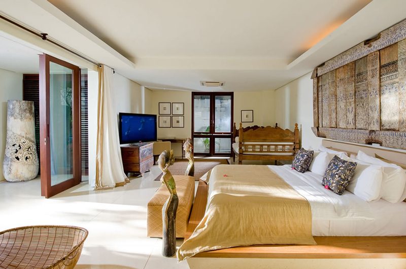Casa Evaliza Bedroom with TV | Seminyak, Bali