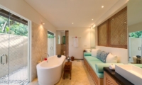 Villa Angsoka Bathroom | Candidasa, Bali