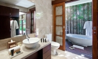Villa Cantik Ungasan Bathroom | Uluwatu, Bali