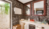 Villa Cempaka Bathroom | Candidasa, Bali