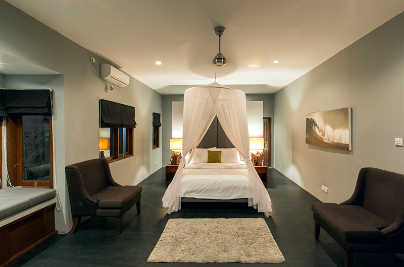 Villa Damai Lestari Bedroom with Four Poster Bed | Seminyak, Bali