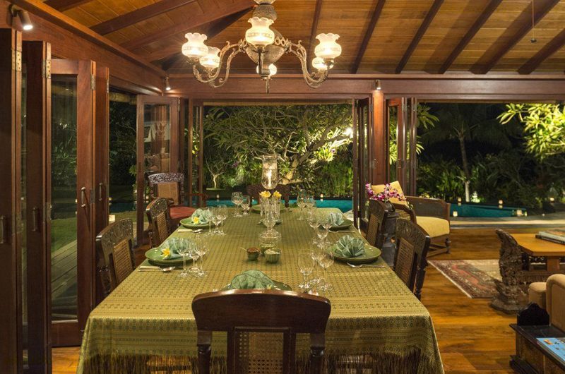 Villa East Indies Indoor Dining Area | Pererenan, Bali