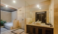 Villa Gembira Master Bathroom | Seminyak, Bali