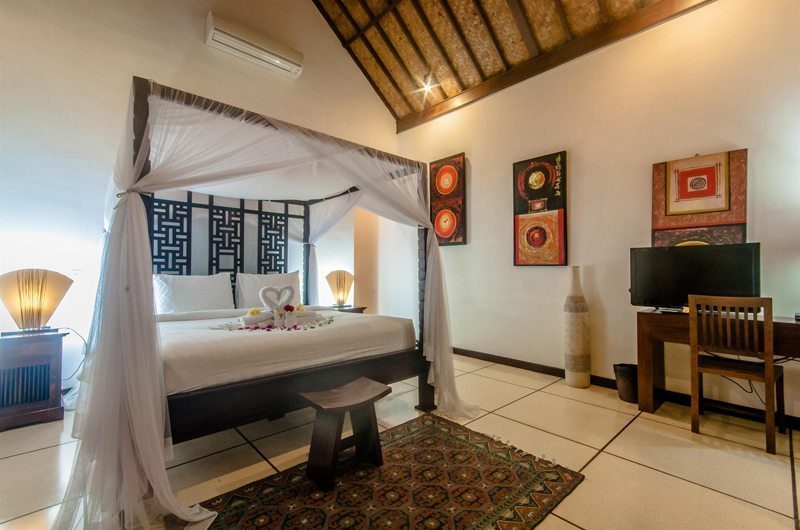 Villa Ginger Master Bedroom Front View | Seminyak, Bali