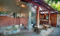 Villa Hibiscus Bathroom I Sanur, Bali