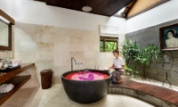 Villa Jumah Bathtub | Seminyak, Bali