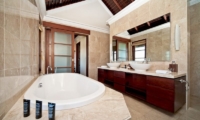 Villa Manis Ungasan Bathroom | Uluwatu, Bali