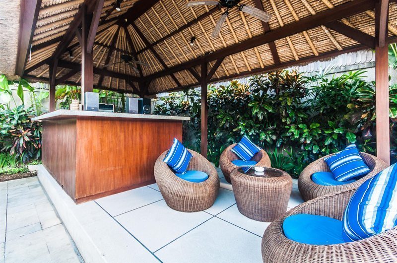 Villa Saphir Outdoor Lounge | Seminyak, Bali