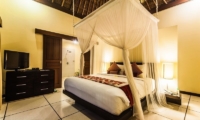 Villa Saphir Master Bedroom | Seminyak, Bali