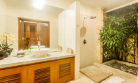 Villa Vara Bathroom with Shower | Seminyak, Bali