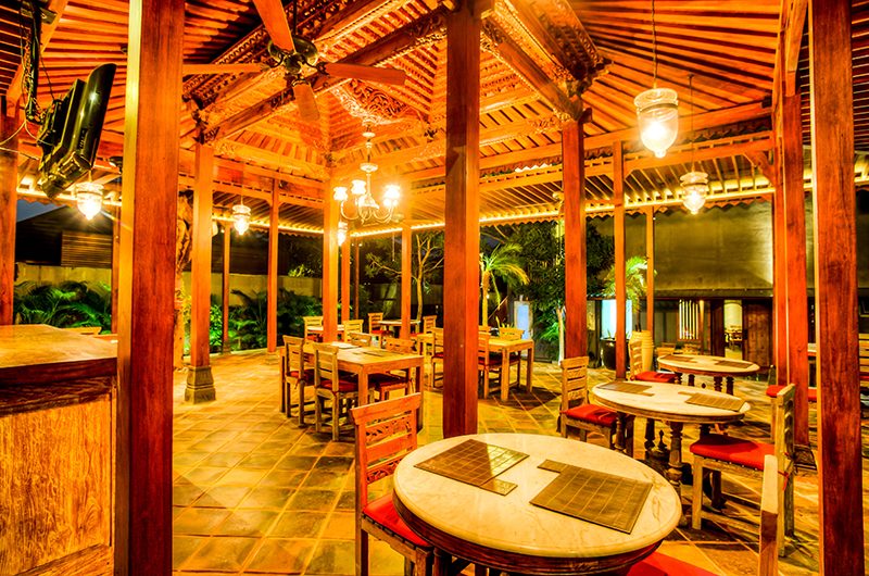 Javana Royal Villas Restaurant | Kerobokan, Bali