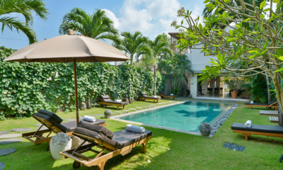 Villa Chocolat 5 Bedroom Villa Pool Side Loungers | Seminyak, Bali