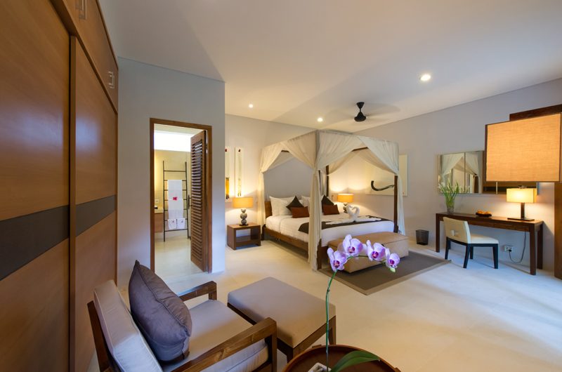 Villa Kinaree Estate Bedroom and En-suite Bathroom | Seminyak, Bali