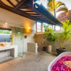 Villa Noa Bathtub Area | Seminyak, Bali