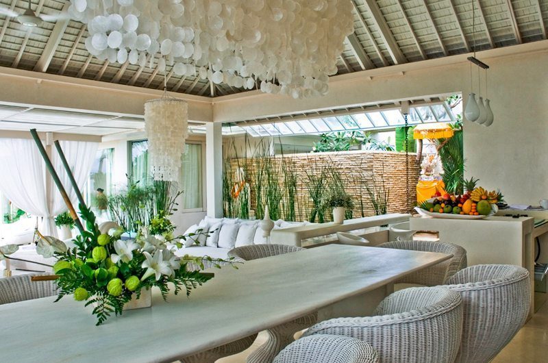 Villa Puro Blanco Dining Area | Canggu, Bali