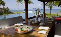 Sound of the Sea Open Plan Dining Table | Pererenan, Bali