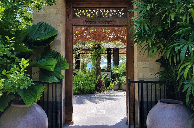 Villa Ambra Front Door | Pererenan, Bali
