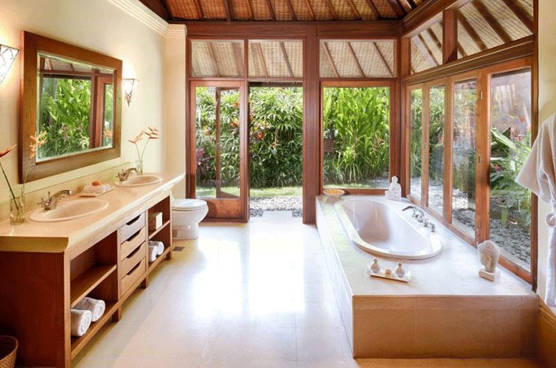 Villa Bougainvillea Bathtub Area | Canggu, Bali