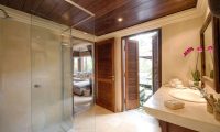 Villa Bougainvillea Bathroom Area | Canggu, Bali