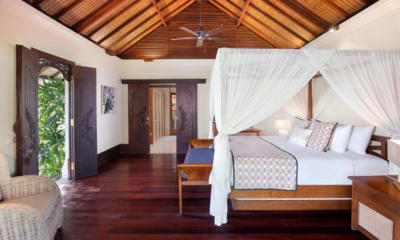 Villa Bunga Wangi Bedroom with Wooden Floor | Canggu, Bali