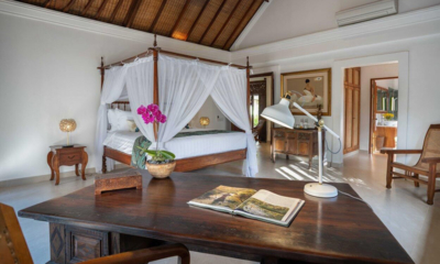 Villa Frangipani Master Bedroom with Study Table | Canggu, Bali