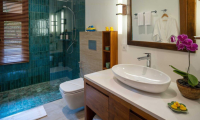 Villa Frangipani Guest Bathroom | Canggu, Bali