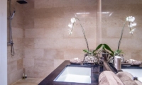Villa Kirgeo Guest Bathroom | Canggu, Bali