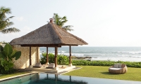 Villa Melissa Bale with Ocean's View | Pererenan, Bali