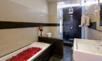 Villa Michelina Guest Bathroom | Legian, Bali