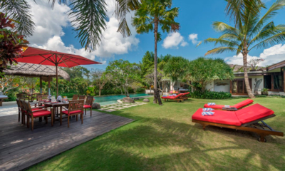 Villa Paloma Pool Side Loungers | Canggu, Bali